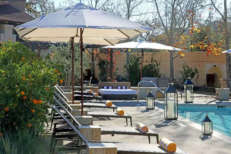 Отель Napa Valley Lodge