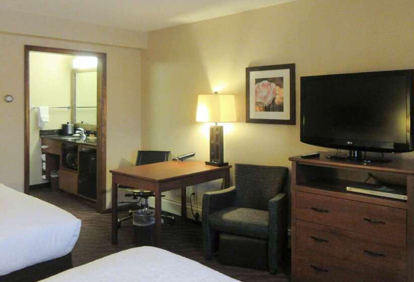 ホテル Quality Inn & Suites