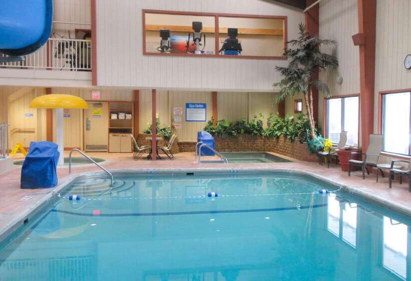 ホテル Quality Inn & Suites