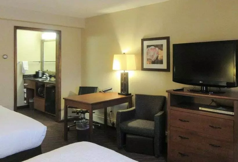 فندق Quality Inn & Suites