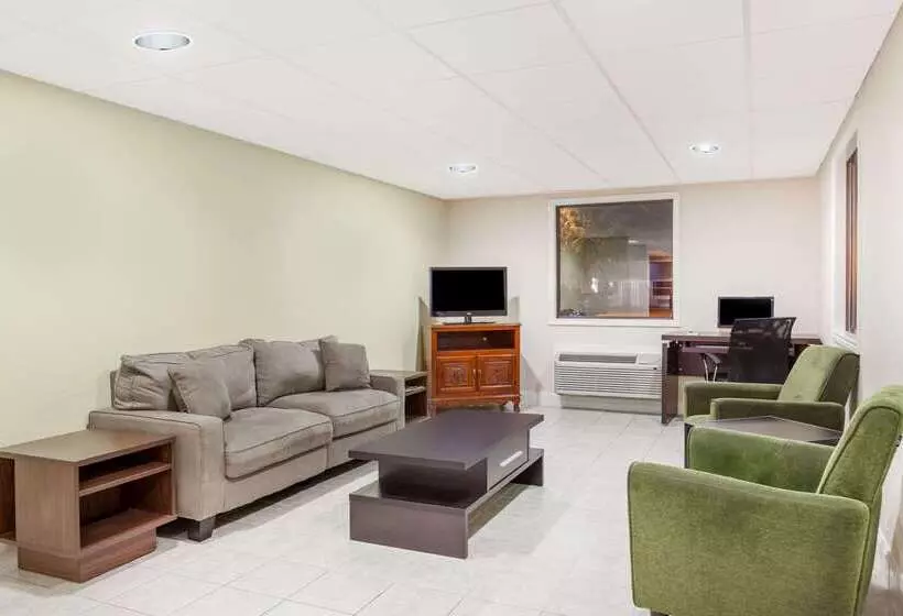 호텔 Super 8 By Wyndham Buffalo