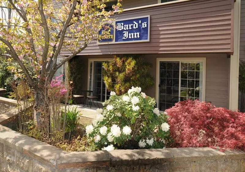 Otel The Bard S Inn, Bw Signature Collection By Best Western