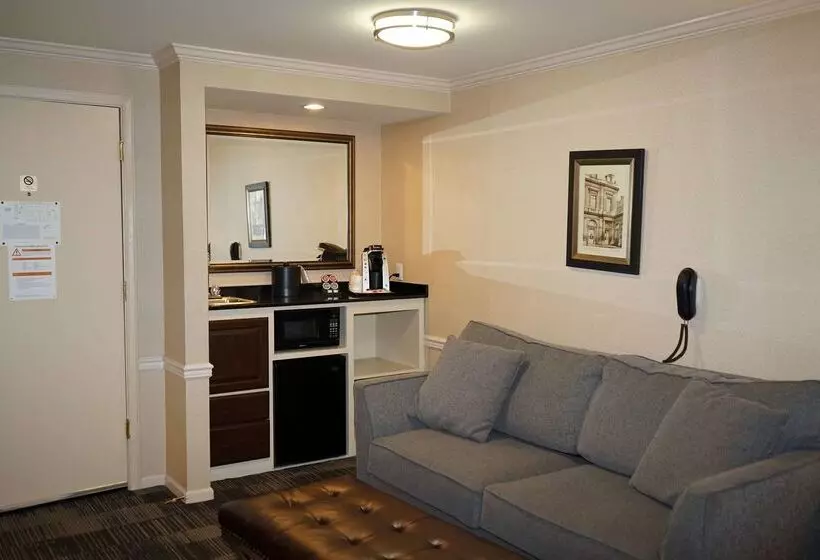 Szálloda Wingate By Wyndham Bellingham Heritage Inn