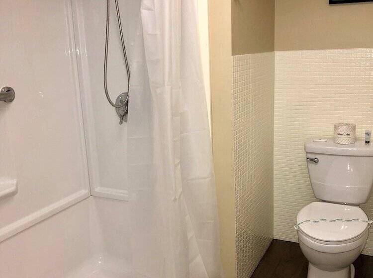 مُتل Budget Host Inn