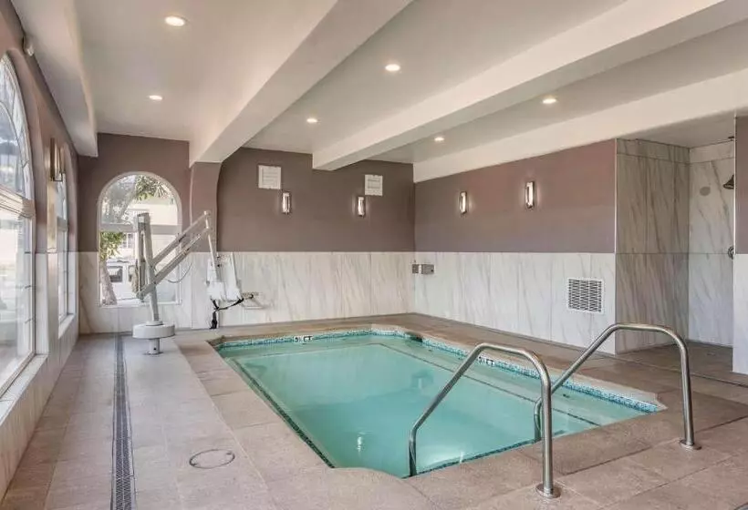 Отель Best Western San Marcos Inn