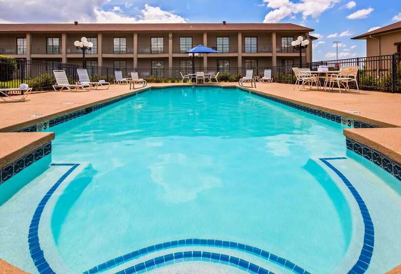 فندق Red Roof Inn & Suites Sulphur Springs