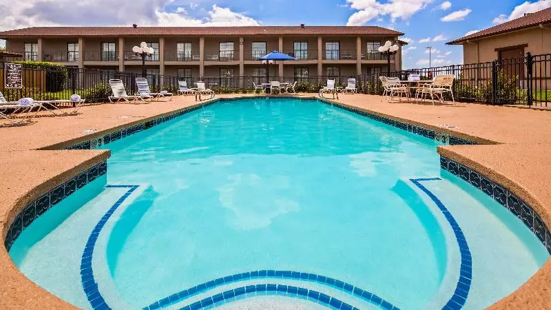 酒店 Red Roof Inn & Suites Sulphur Springs