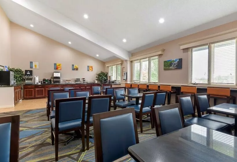 هتل Best Western University Inn