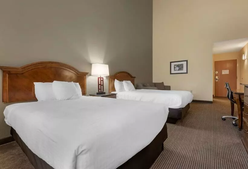 هتل Best Western University Inn