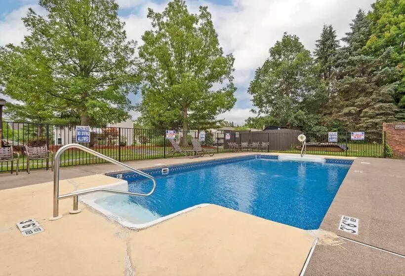 هتل Best Western University Inn