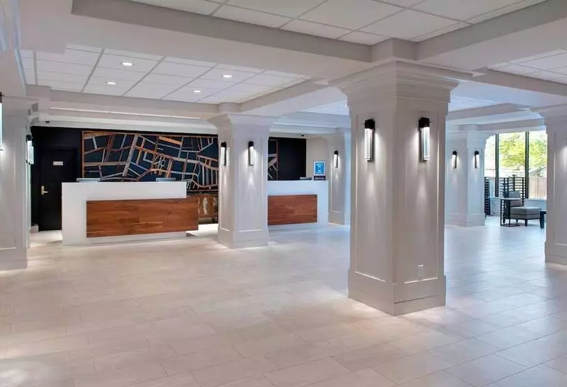 בית מלון כפרי Boston Marriott Peabody