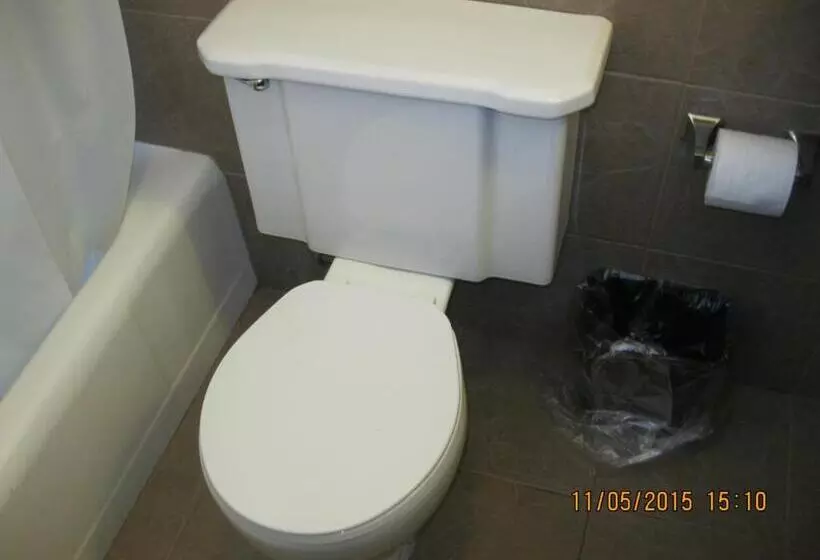 Отель Circle S Lodge