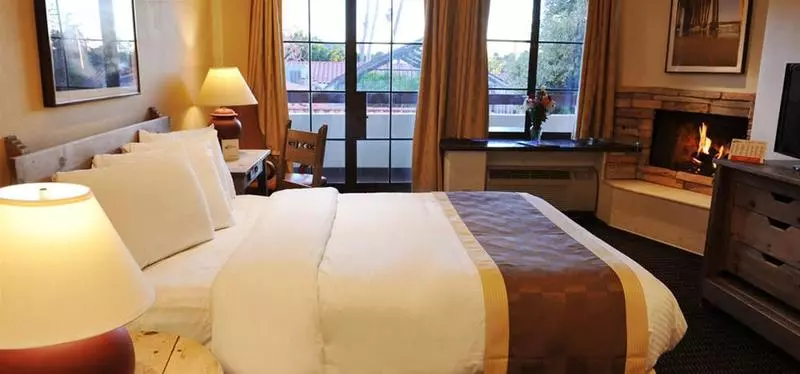 호텔 Clocktower Inn Ventura