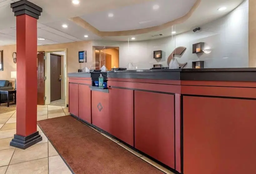 ホテル Comfort Inn Civic Center