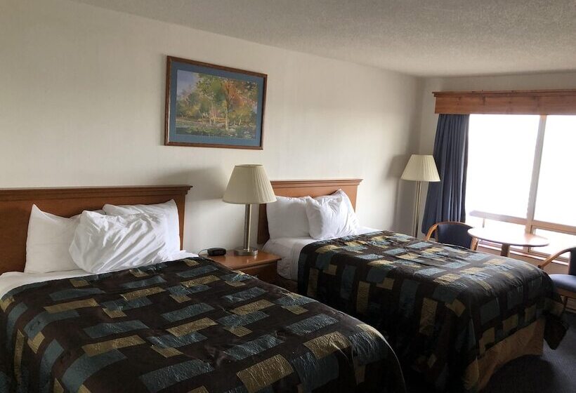 فندق Corn Palace Inn