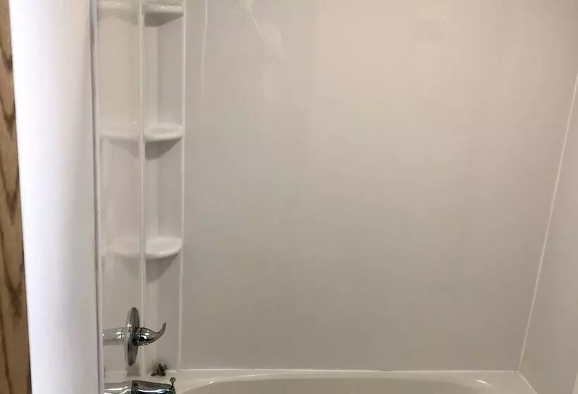 Hotel Corn Palace Inn