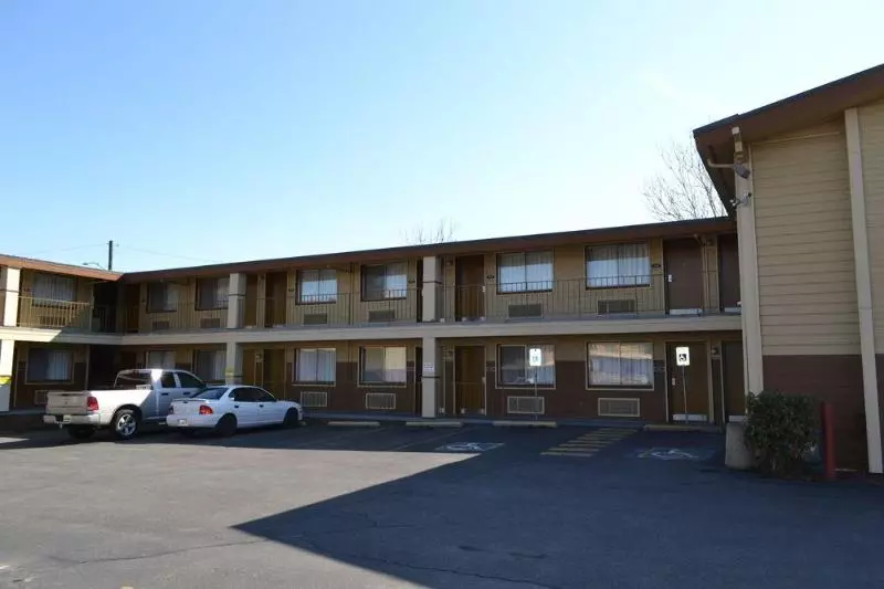 ホテル Days Inn Spokane