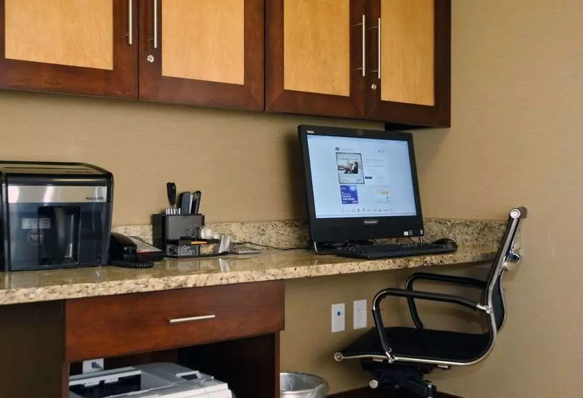 Szálloda Hampton Inn & Suites Philadelphia/bensalem