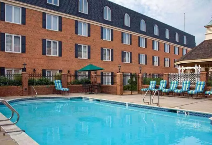 هتل Hilton Wilmington/christiana