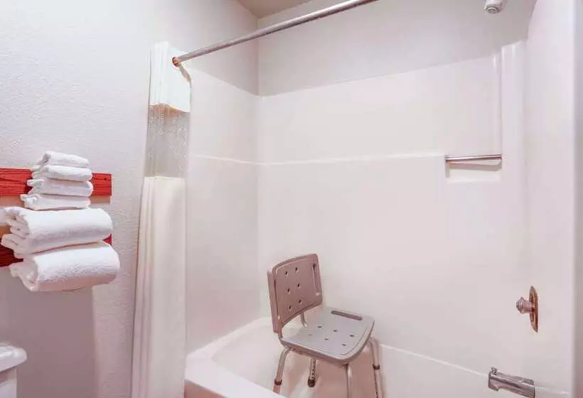 Szálloda Howard Johnson By Wyndham Helena