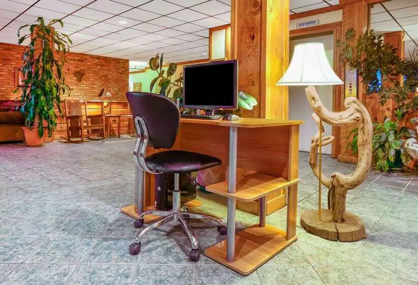 Szálloda Howard Johnson By Wyndham Helena