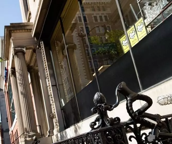 בית מלון כפרי Indigo Baltimore Downtown, An Ihg