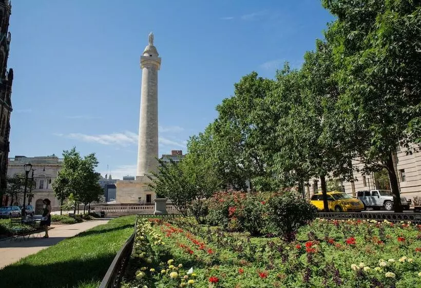 בית מלון כפרי Indigo Baltimore Downtown, An Ihg