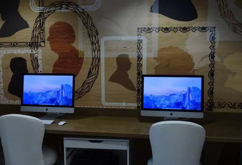 בית מלון כפרי Indigo Baltimore Downtown, An Ihg