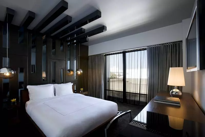 בית מלון כפרי Sixty Beverly Hills