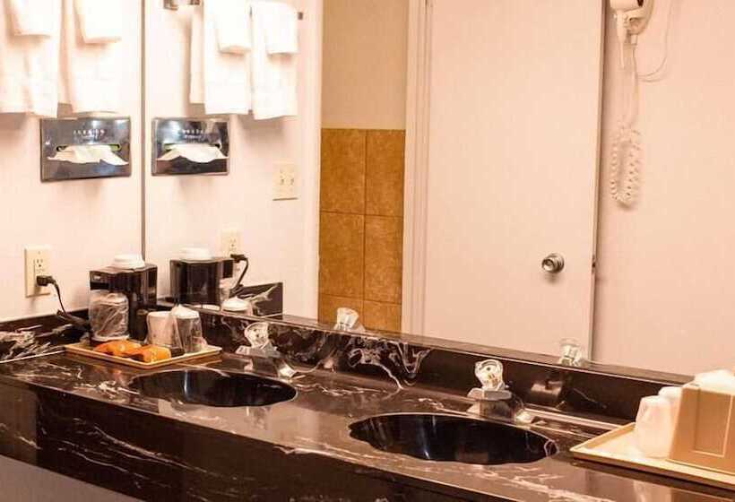 בית מלון כפרי Wayfarer Inn Woodward