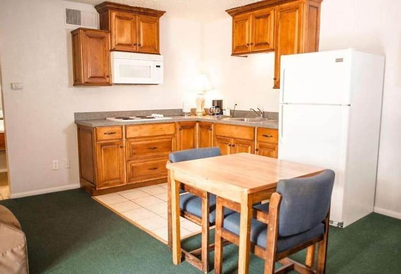 בית מלון כפרי Wayfarer Inn Woodward