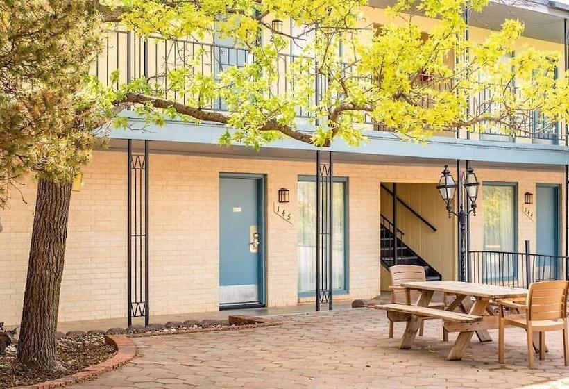 בית מלון כפרי Wayfarer Inn Woodward