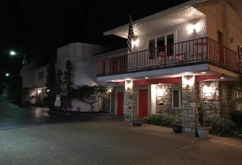 호텔 Zoders Inn And Suites