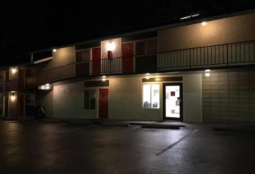 호텔 Zoders Inn And Suites