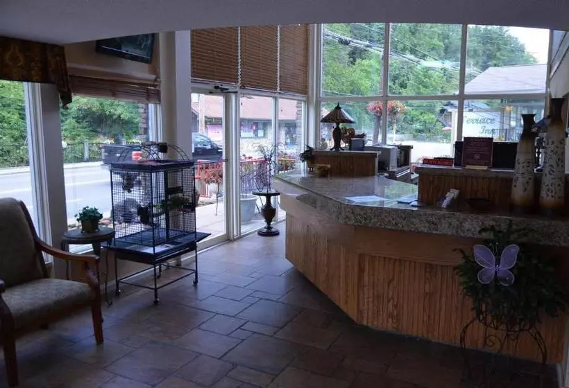 호텔 Zoders Inn And Suites