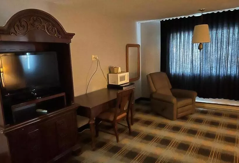 モーテル The Ridge Hotel Portage