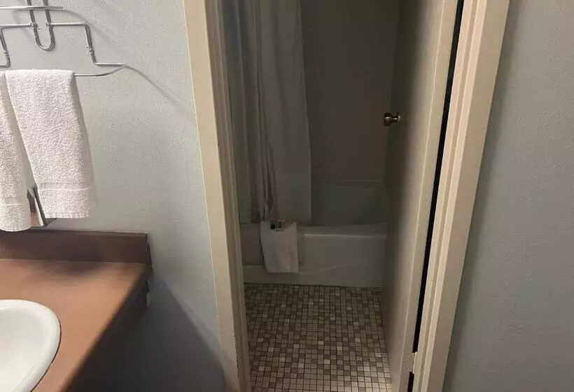 モーテル The Ridge Hotel Portage