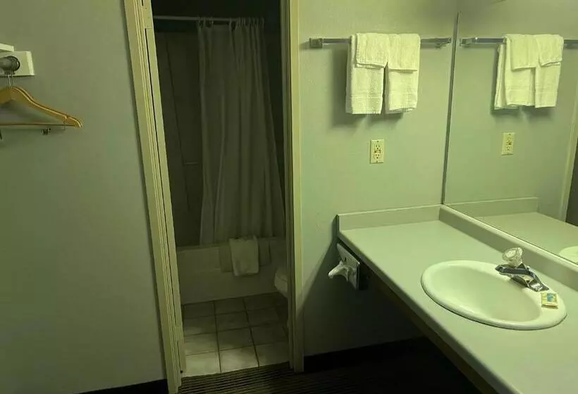 モーテル The Ridge Hotel Portage