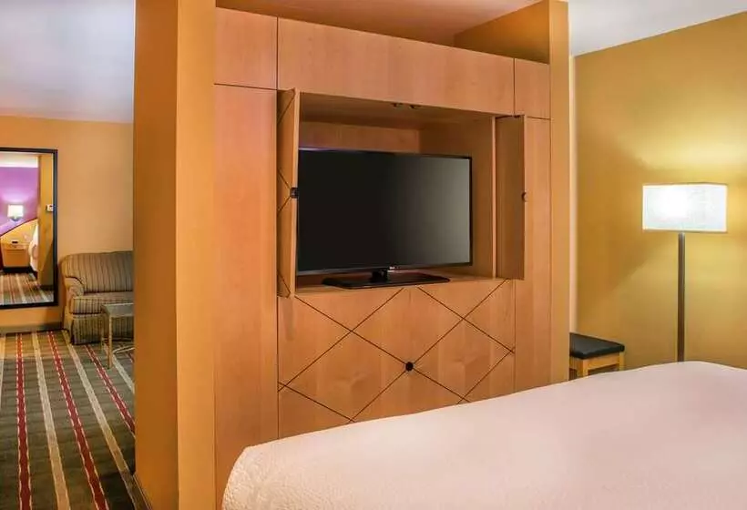 Pier 5 Hotel Baltimore