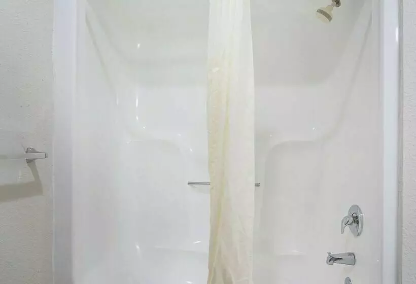 Szálloda Rodeway Inn