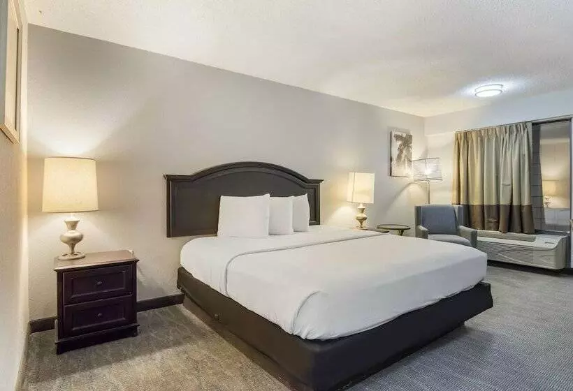 Szálloda Rodeway Inn