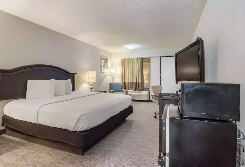 Szálloda Rodeway Inn