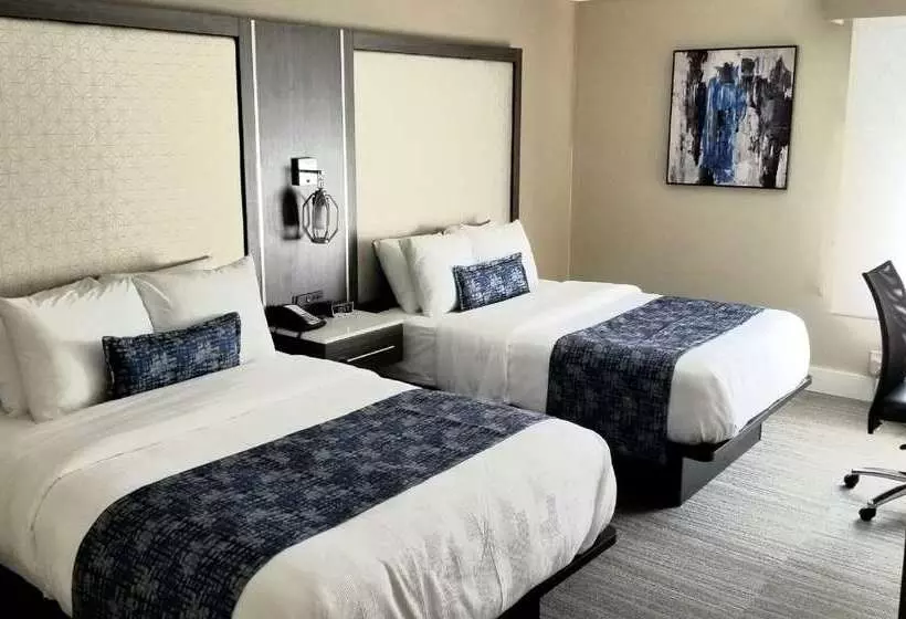 فندق Best Western Plus Greenville I385 Inn & Suites