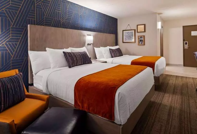 酒店 Best Western Plus Landmark Inn