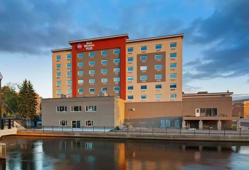 酒店 Best Western Plus Landmark Inn