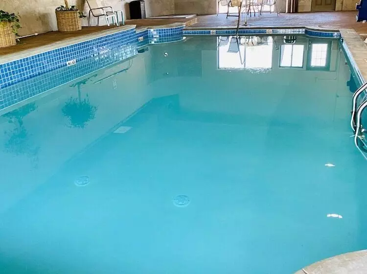 酒店 Best Western Plus Landmark Inn