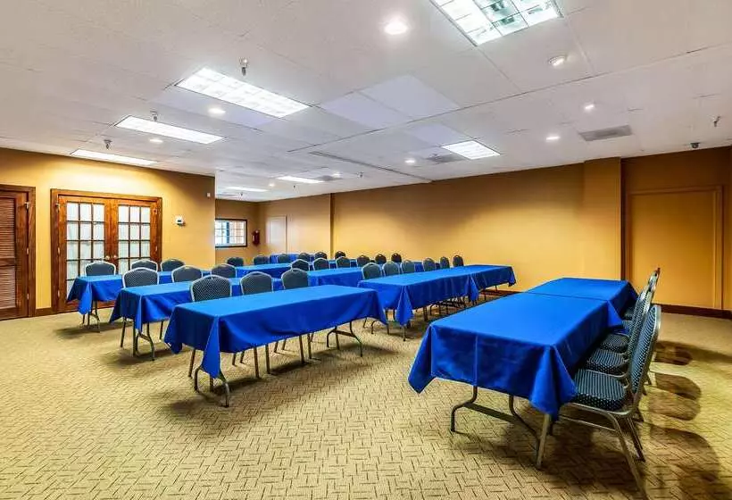 Отель Comfort Inn Ballston