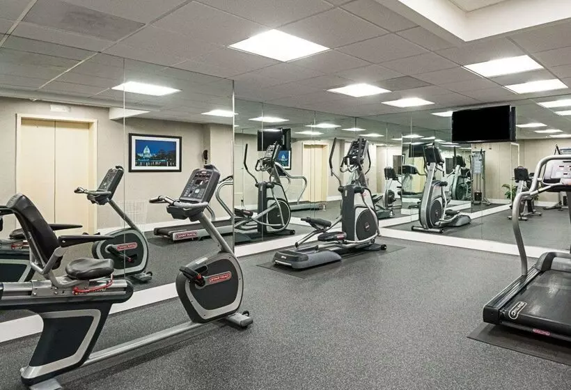 Отель Comfort Inn Ballston