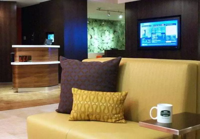 ホテル Courtyard By Marriott Perimeter Center