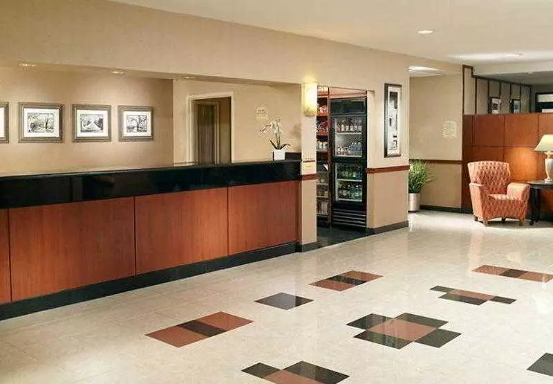 酒店 Courtyard By Marriott Atlanta Windy Hill/ballpark